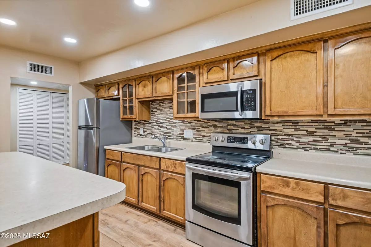 Tucson, AZ 85706,2002 E Pinon Drive