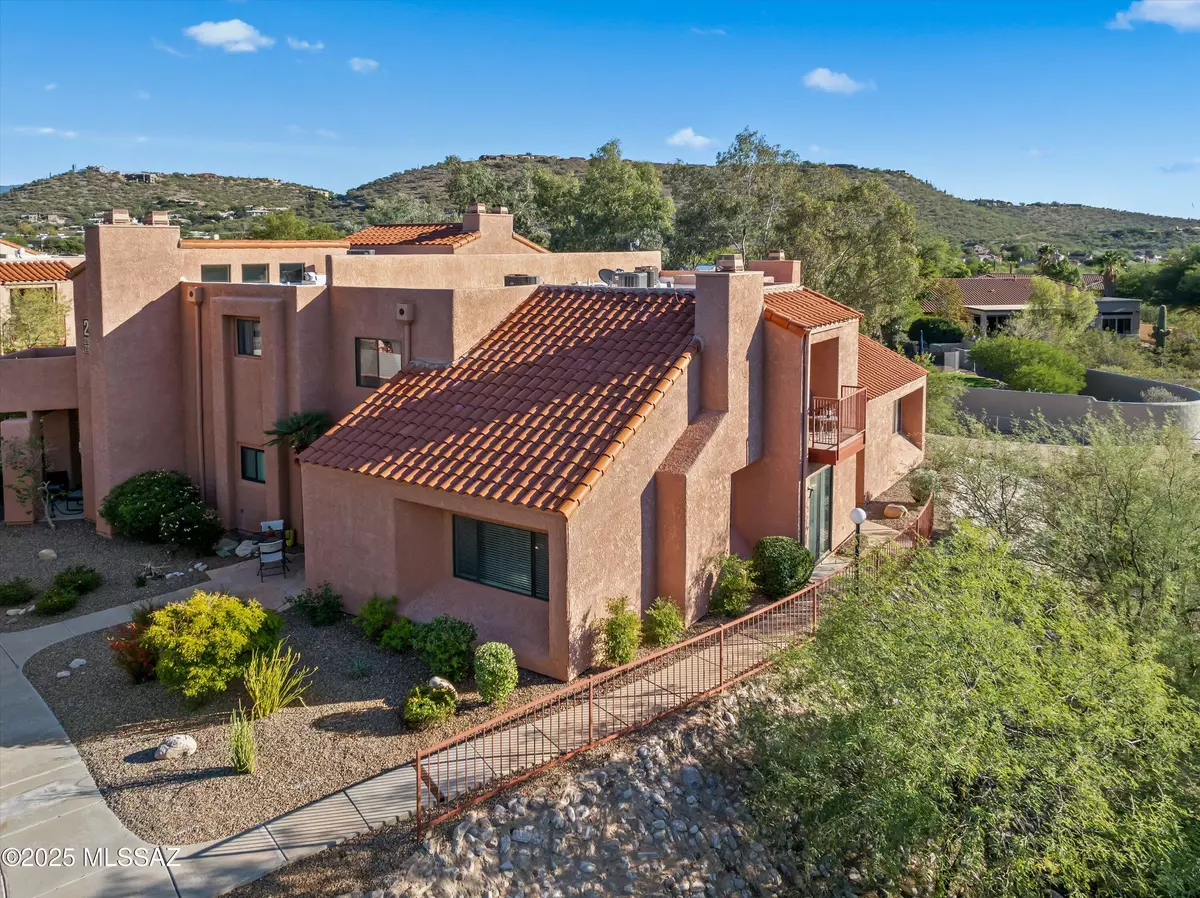 Tucson, AZ 85750,5051 N Sabino Canyon Road #1213