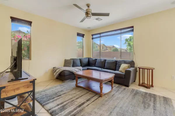 Tucson, AZ 85704,5077 N Fortune Teller Way