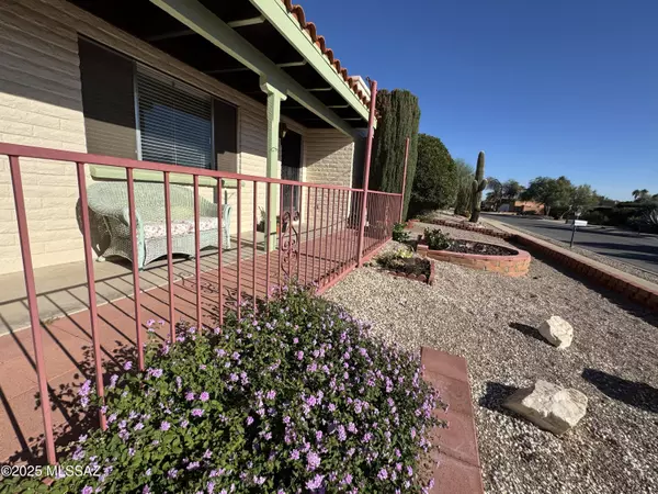 Green Valley, AZ 85614,1442 S San Carla