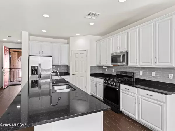 Marana, AZ 85658,11309 W Stone Hearth Street