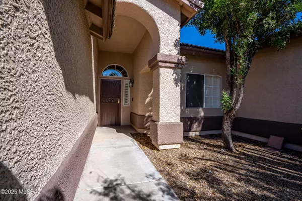 Tucson, AZ 85743,7620 W Running Bear Drive