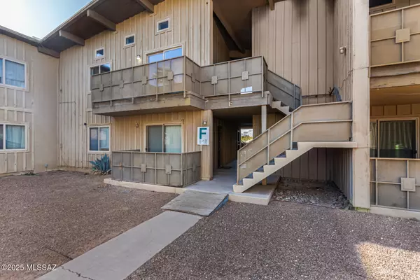 2525 N Alvernon Way #F8, Tucson, AZ 85712