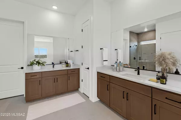 Marana, AZ 85658,14626 N Blue Juniper Lane