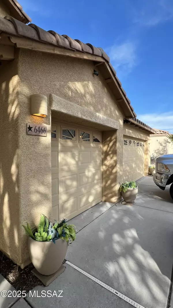 Tucson, AZ 85757,6466 W Knoll Pines Way