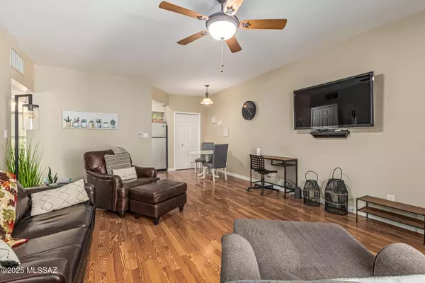 Tucson, AZ 85718,5500 N Valley View Road #218