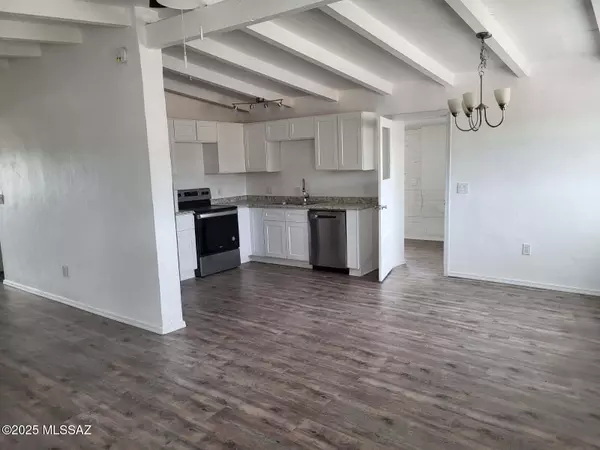 Tucson, AZ 85756,10110 S Green Drive