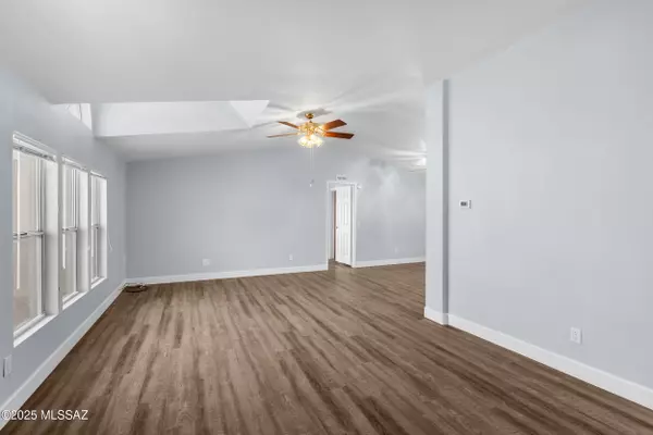 Tucson, AZ 85756,8401 S Kolb Road #563