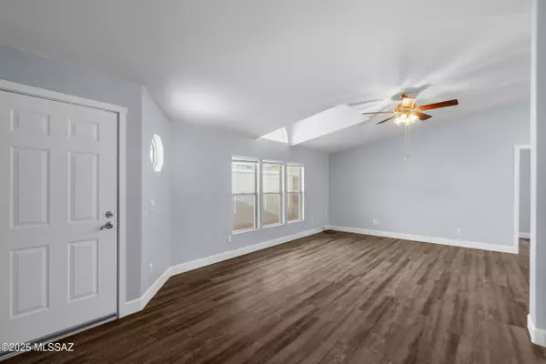 Tucson, AZ 85756,8401 S Kolb Road #563