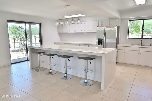 Tucson, AZ 85750,8262 E Camino Herradura