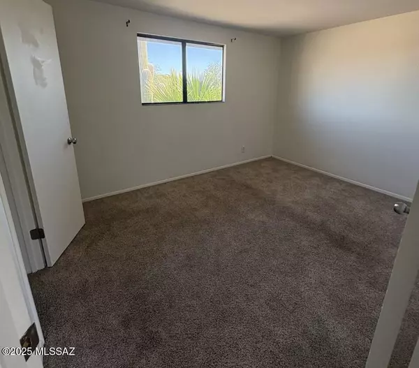 Tucson, AZ 85710,1246 S Camino Seco