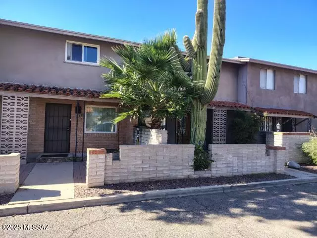 Tucson, AZ 85710,1246 S Camino Seco
