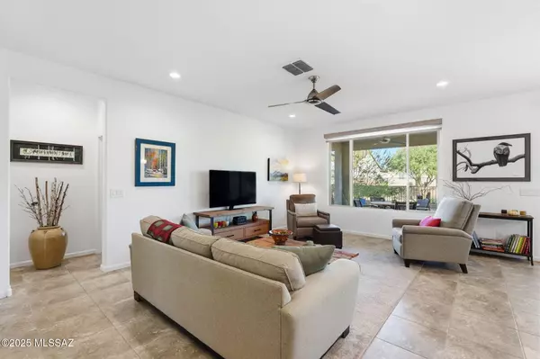 Green Valley, AZ 85614,1930 N Agarita Way