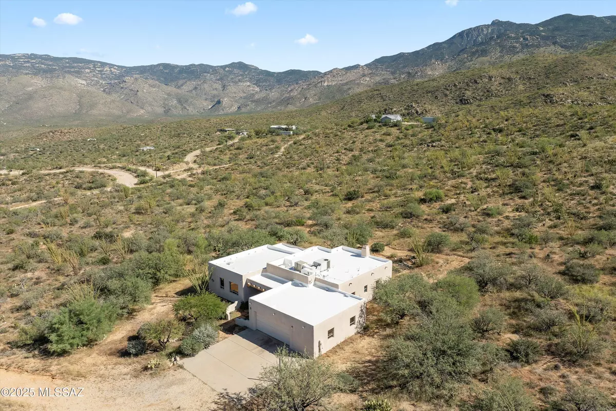 Vail, AZ 85641,18055 E Mountain Canyon Road