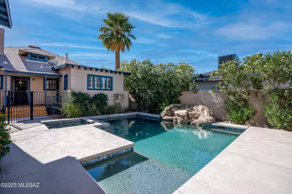 Tucson, AZ 85705,819 N 5th Avenue