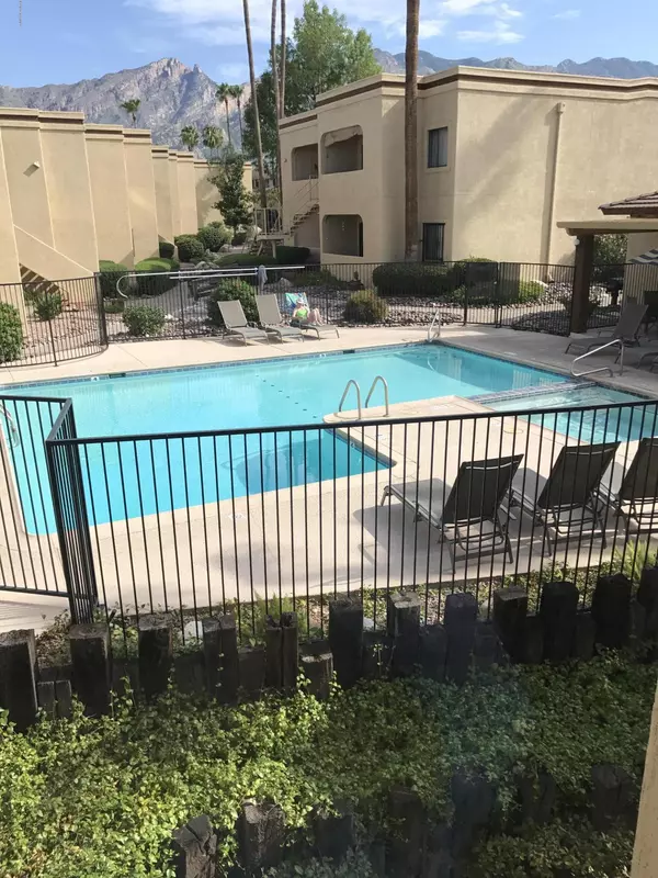 5500 N Valley View Road #208, Tucson, AZ 85718