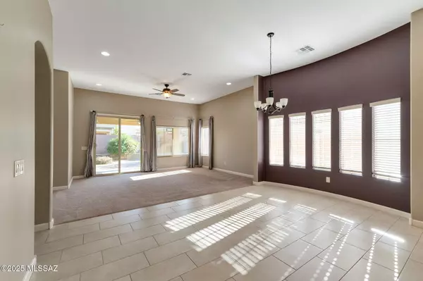 Marana, AZ 85653,8881 W Irongate Road