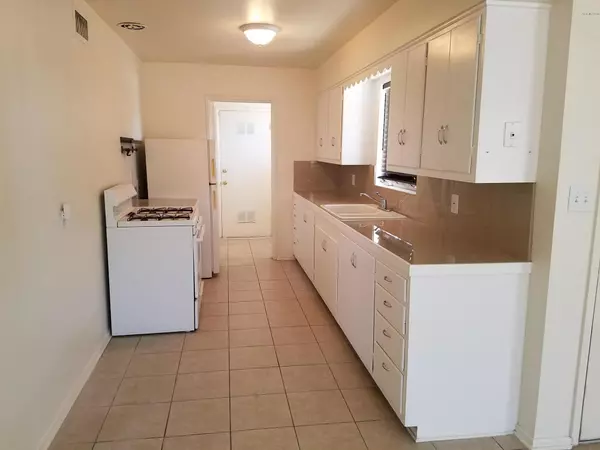 Tucson, AZ 85712,5454 E Bellevue Street