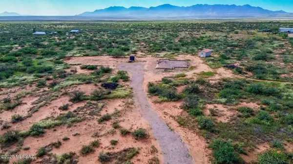 Huachuca City, AZ 85616,988 W El Rancho Boulevard #B