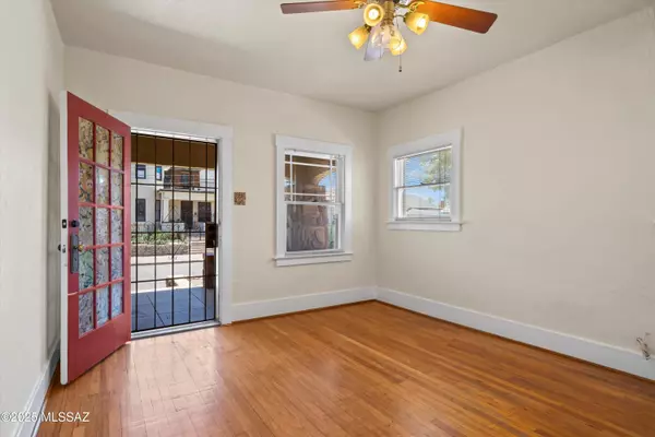 Tucson, AZ 85719,125 N 1st Avenue