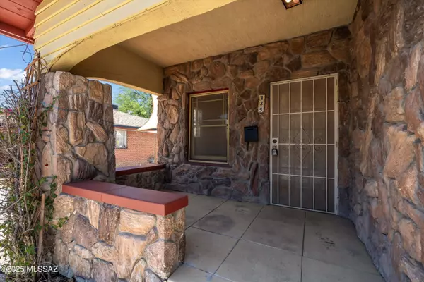 Tucson, AZ 85719,125 N 1st Avenue