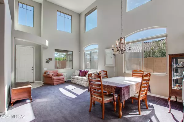 Oro Valley, AZ 85755,981 W Cork  Oak Place