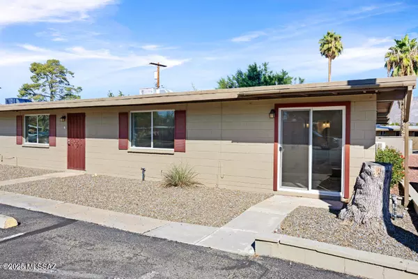 Tucson, AZ 85712,2801 N Columbus Boulevard #1