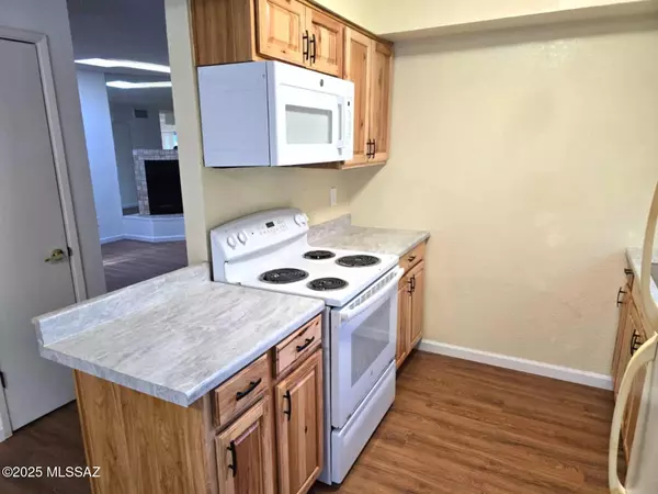 Tucson, AZ 85712,5962 E Refreshment Pass