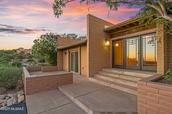 Tucson, AZ 85750,5626 N Via Salerosa