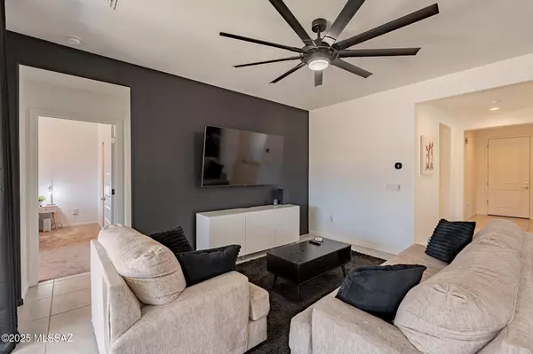 Tucson, AZ 85747,9724 E Lynx Lake Trail