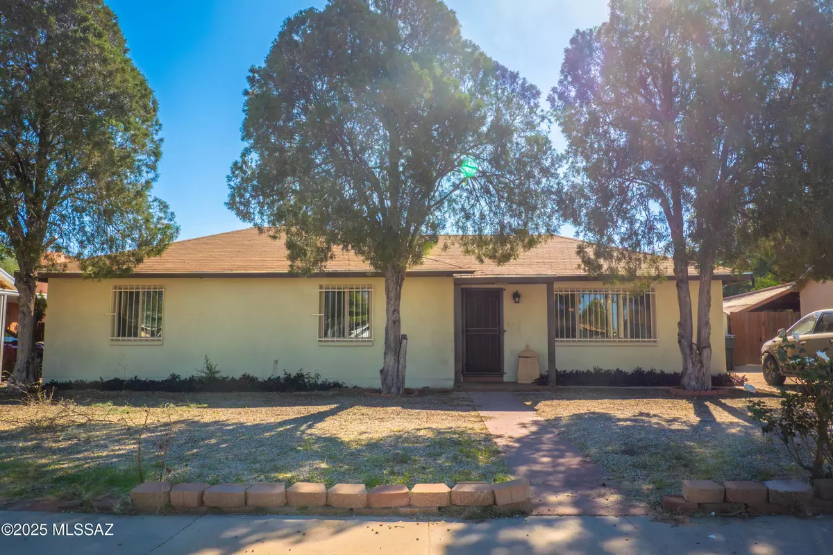 Tucson, AZ 85711,5356 E 20th Street