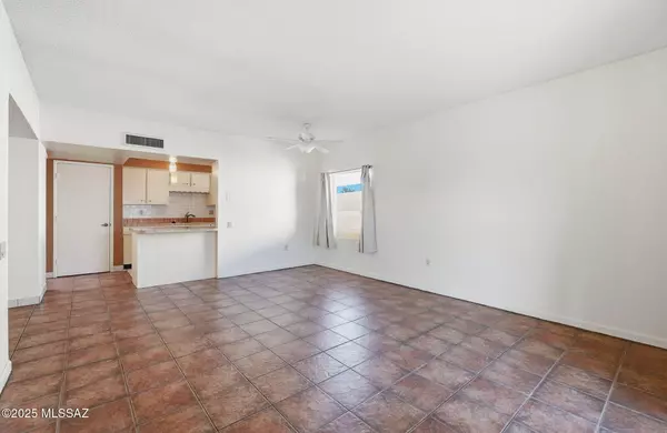 Green Valley, AZ 85622,2834 S Calle Mancha