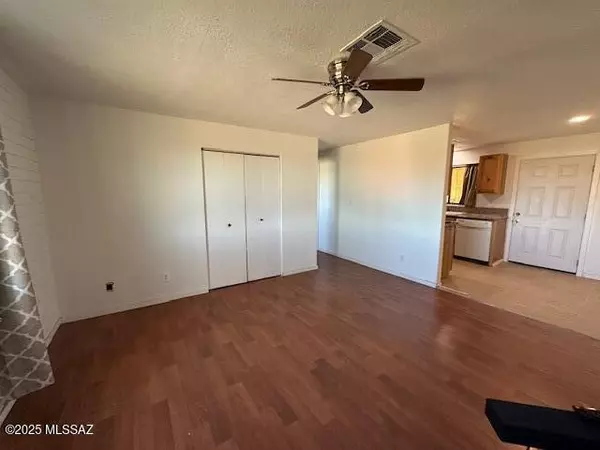 Oracle, AZ 85623,1485 N Calle Valencia