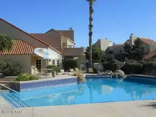 Tucson, AZ 85718,1200 E River Road #B-26