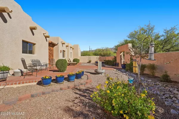 Tucson, AZ 85749,2305 N El Camino Rinconado