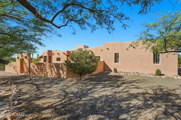 Tucson, AZ 85749,2305 N El Camino Rinconado