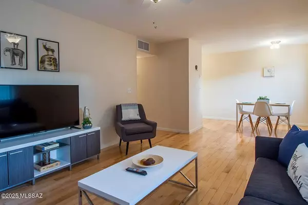 835 N 6th Avenue #2, Tucson, AZ 85705