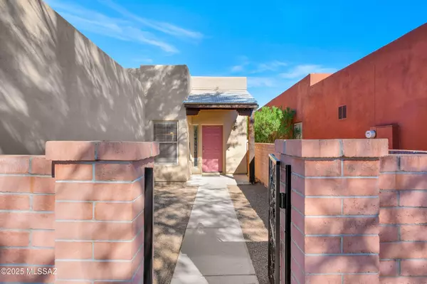 Tucson, AZ 85719,1421 E English Ivy Court