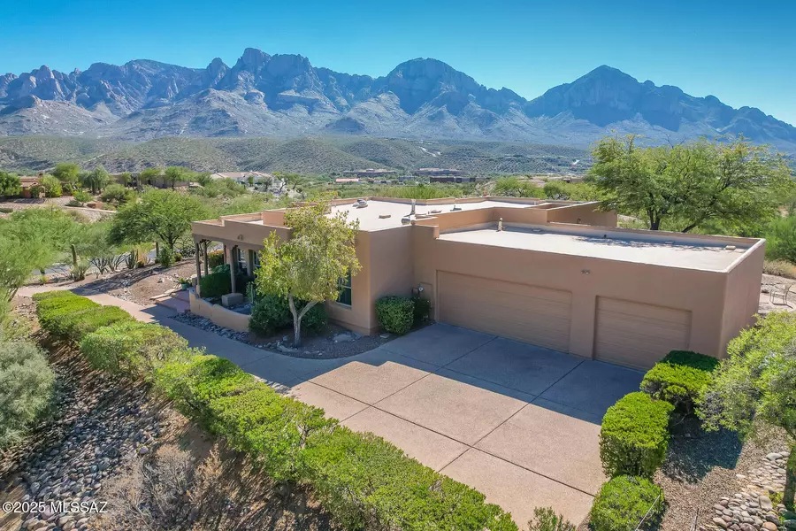 11455 N Flying Bird Drive, Oro Valley, AZ 85737