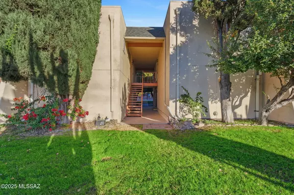 Tucson, AZ 85712,1600 N Wilmot Road #208