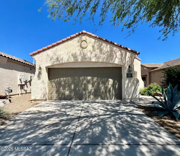 252 W Calle Media Luz, Sahuarita, AZ 85629