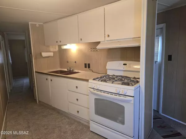 Benson, AZ 85602,260 S Land Street #29