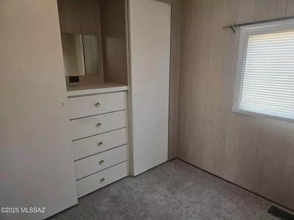 Benson, AZ 85602,260 S Land Street #29