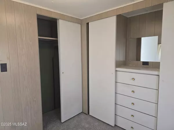 Benson, AZ 85602,260 S Land Street #29