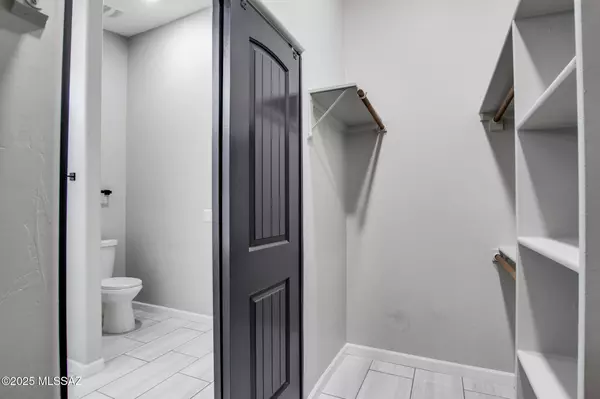 Tucson, AZ 85730,3704 S Manitoba Avenue