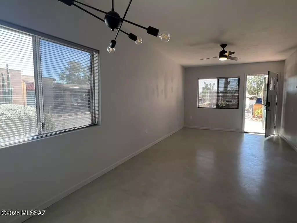 Green Valley, AZ 85622,1400 W Placita Apache