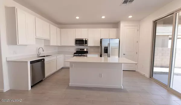 Red Rock, AZ 85145,21714 E Crest Avenue