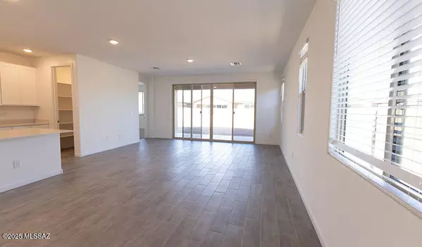 Red Rock, AZ 85145,21728 E Crest Avenue