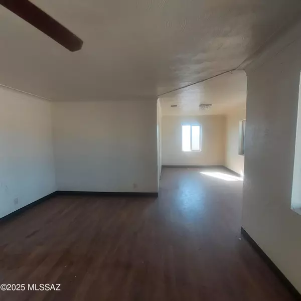 Tucson, AZ 85712,1148 N Catalina Avenue