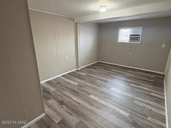 Tucson, AZ 85705,1089 W Schafer Drive